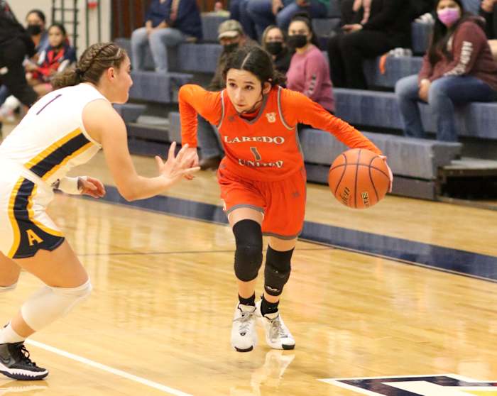 laredo united alexander girls basketball00015